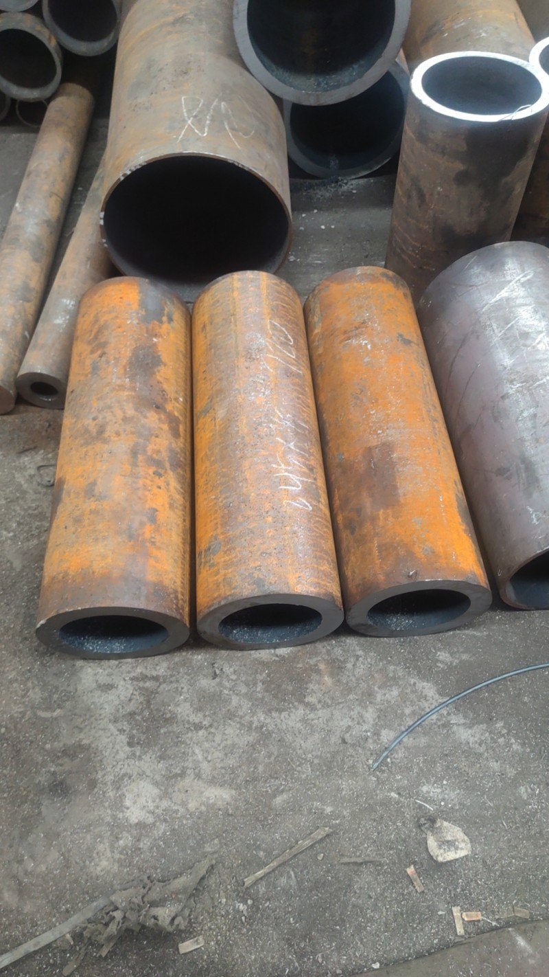 盐源盐源盐源20CrMo无缝钢管切割